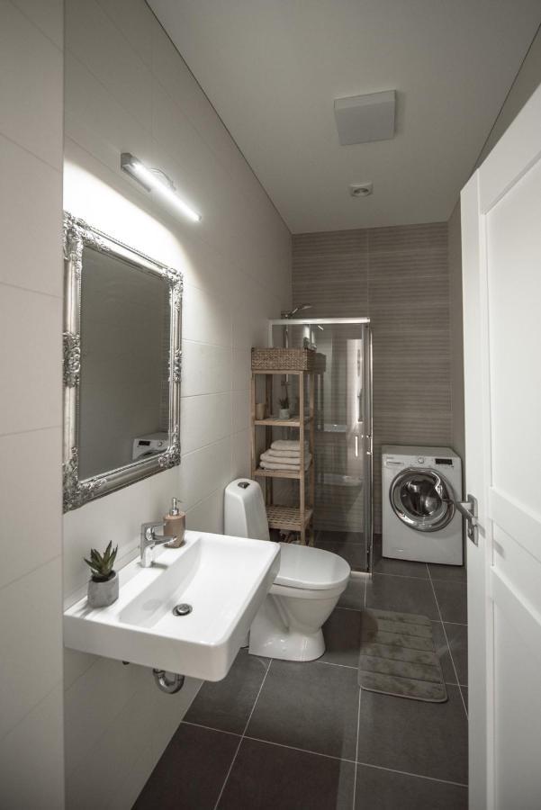 Ferienwohnung Km Apartamentai Kaunas Exterior foto